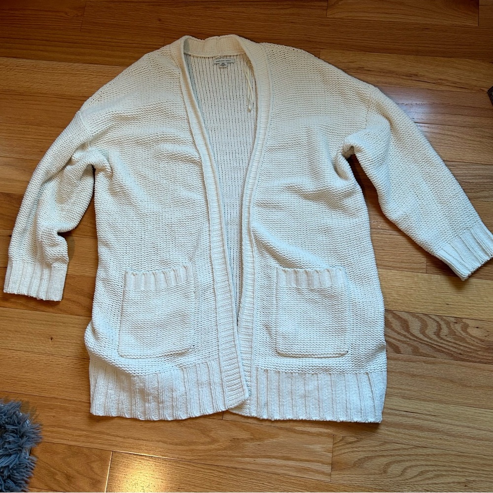 American Eagle Outfitters open cardigan